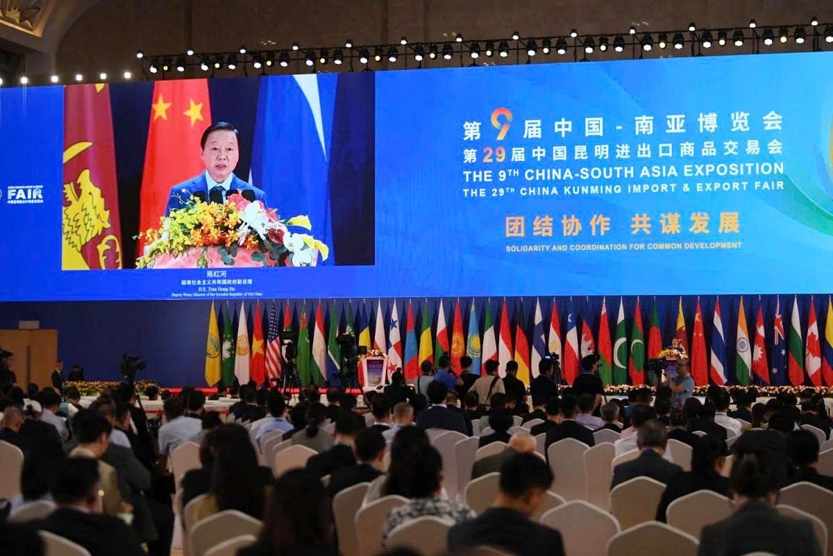 Vietnam pushes for regional trade connectivity at China expo